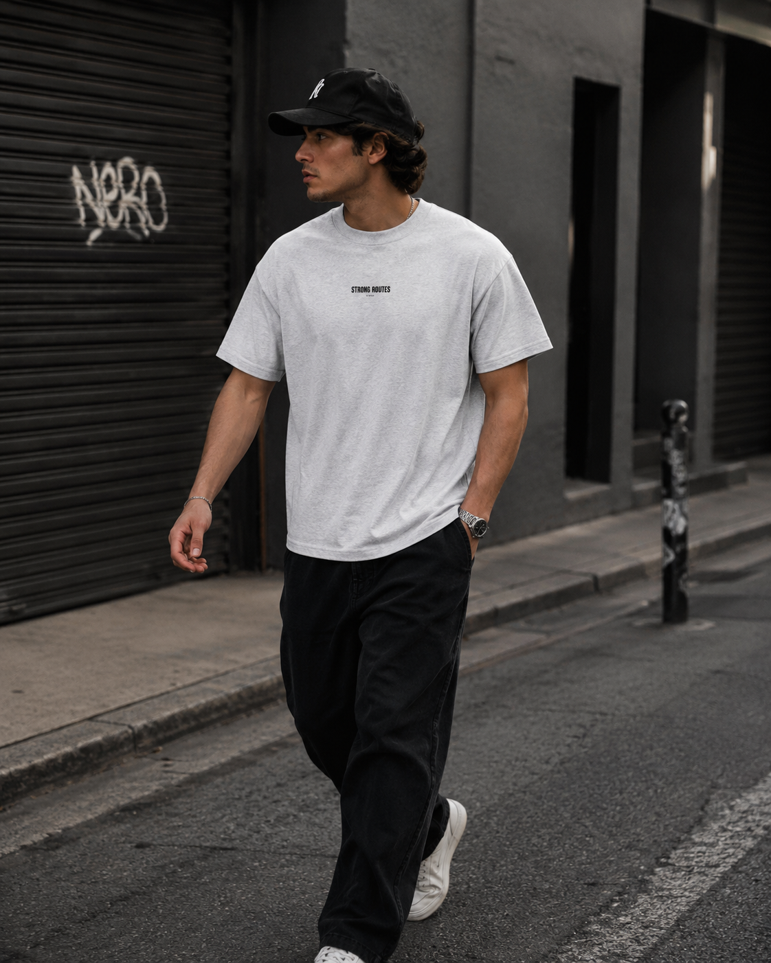 How to Style Oversized Streetwear Tees